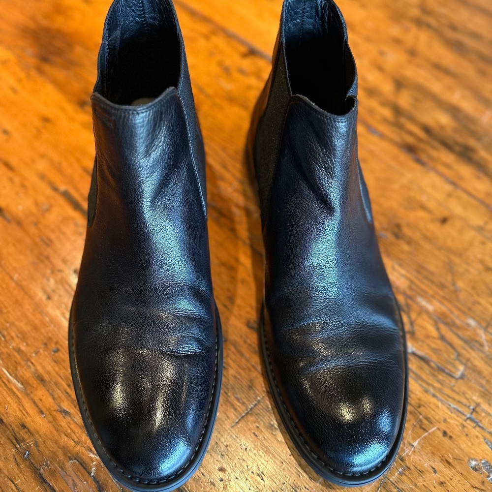 Geox Chelsea Boots